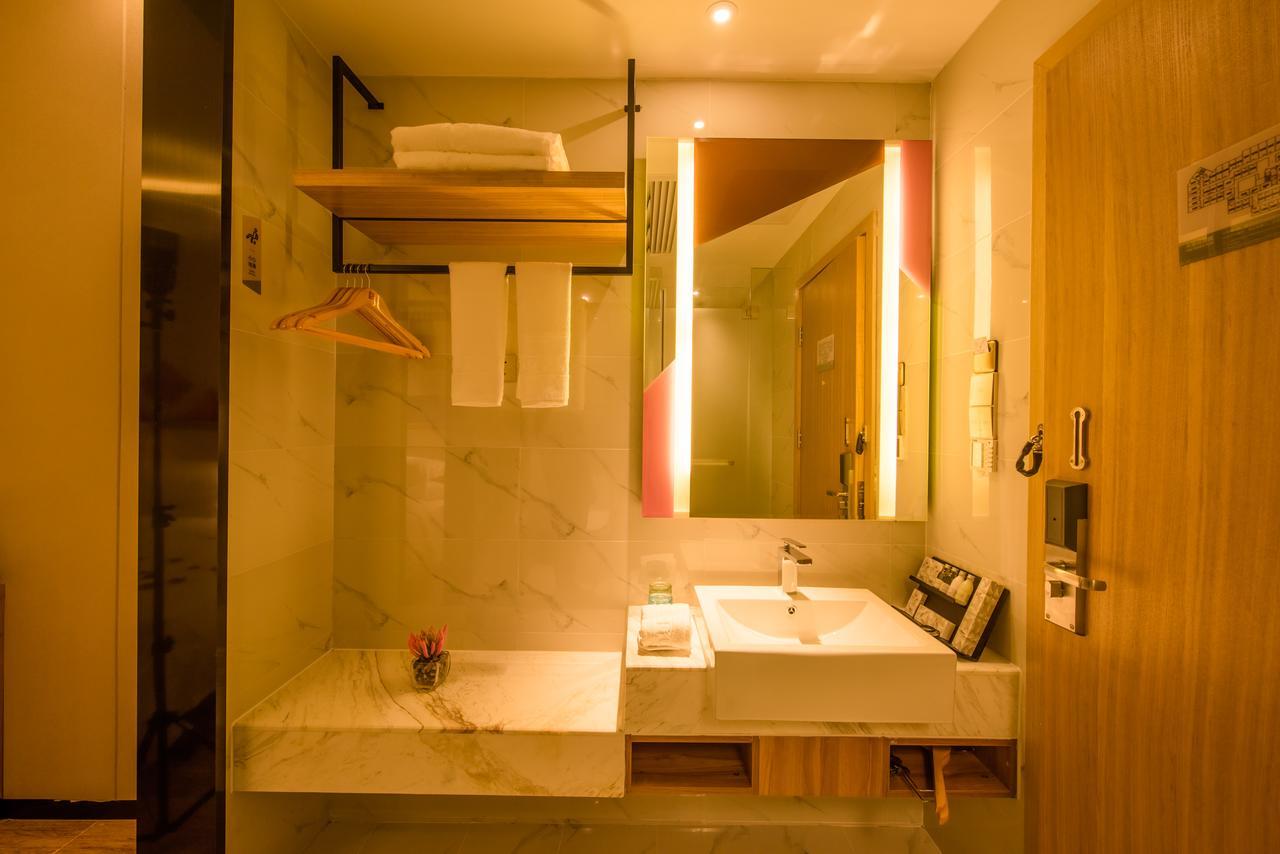 Borrman Hotel Guangzhou Tianhe Sports Center Екстериор снимка