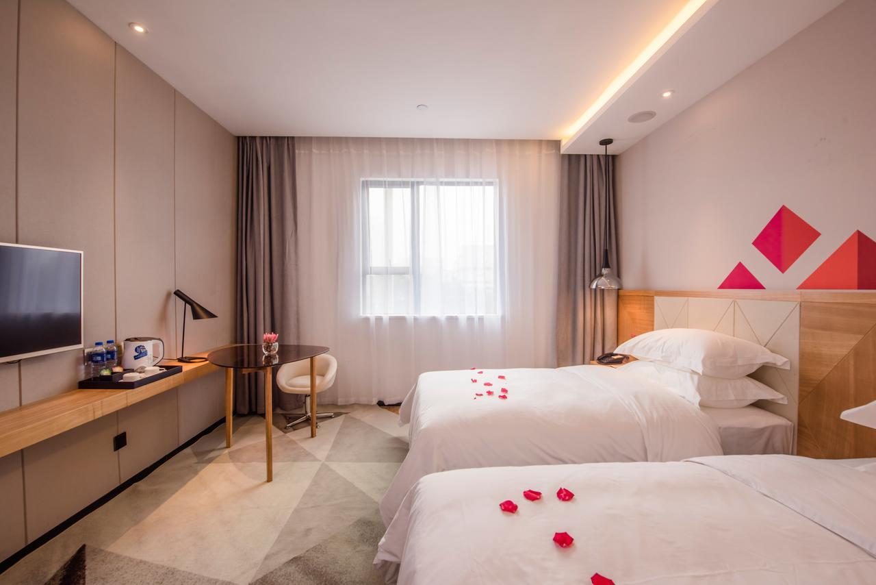 Borrman Hotel Guangzhou Tianhe Sports Center Екстериор снимка