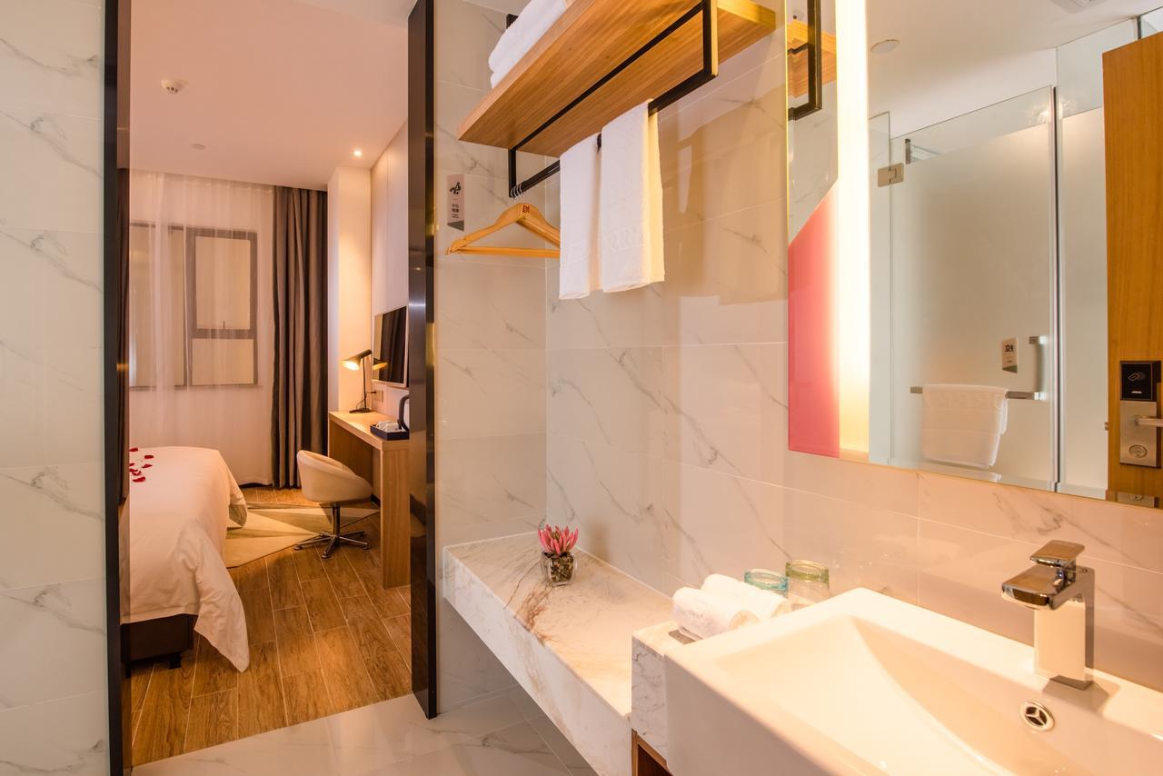 Borrman Hotel Guangzhou Tianhe Sports Center Екстериор снимка