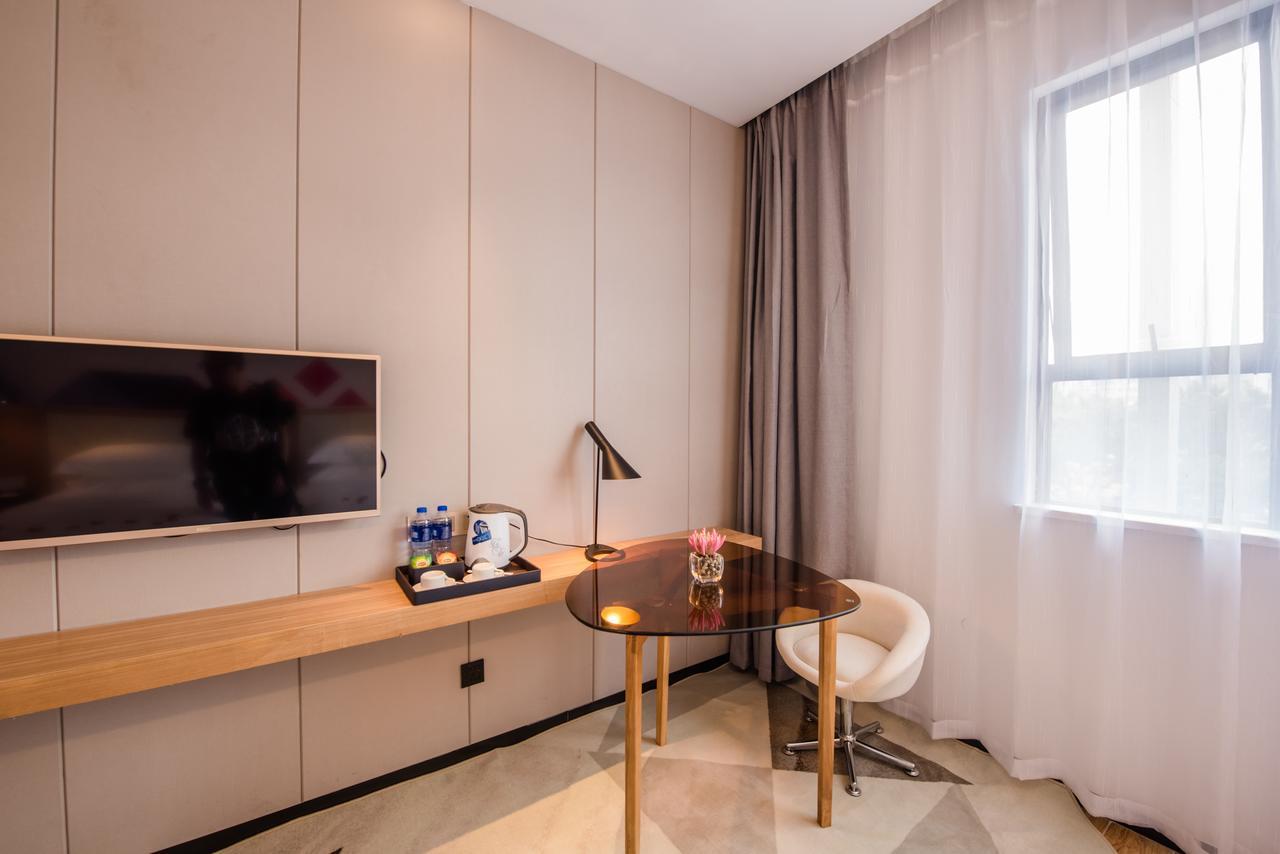 Borrman Hotel Guangzhou Tianhe Sports Center Екстериор снимка