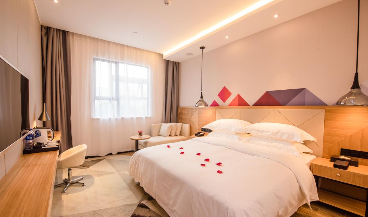 Borrman Hotel Guangzhou Tianhe Sports Center Екстериор снимка